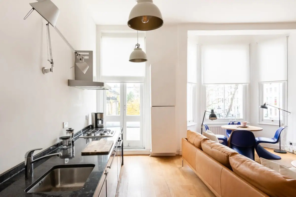 The Powis Square Escape - Modern 2BDR in Notting Hill