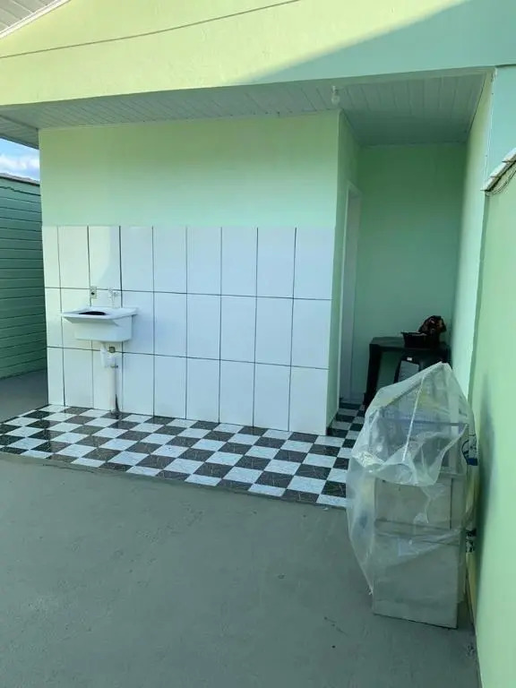 Casa, 1 quadra da praia