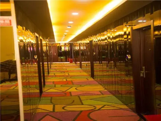 Shell Hotel Shanghai Baoshan Meilanhu Luosheng Road
