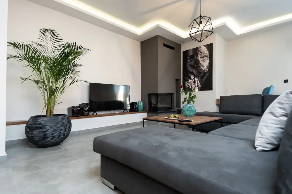 Cattleya Luxury Apartment
