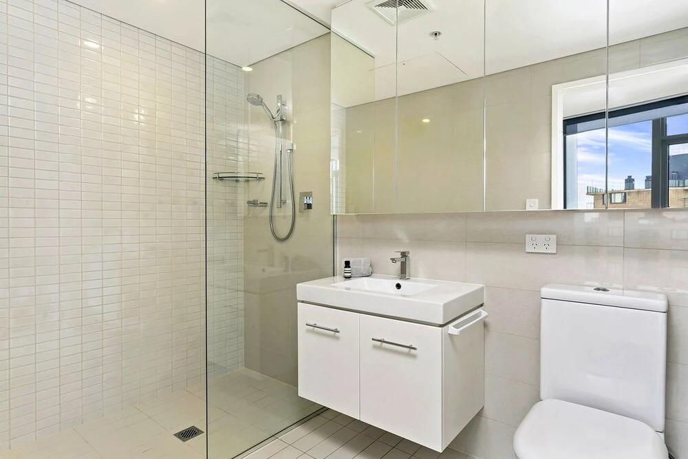 Vibrant Inner City Apartment - SHIL2