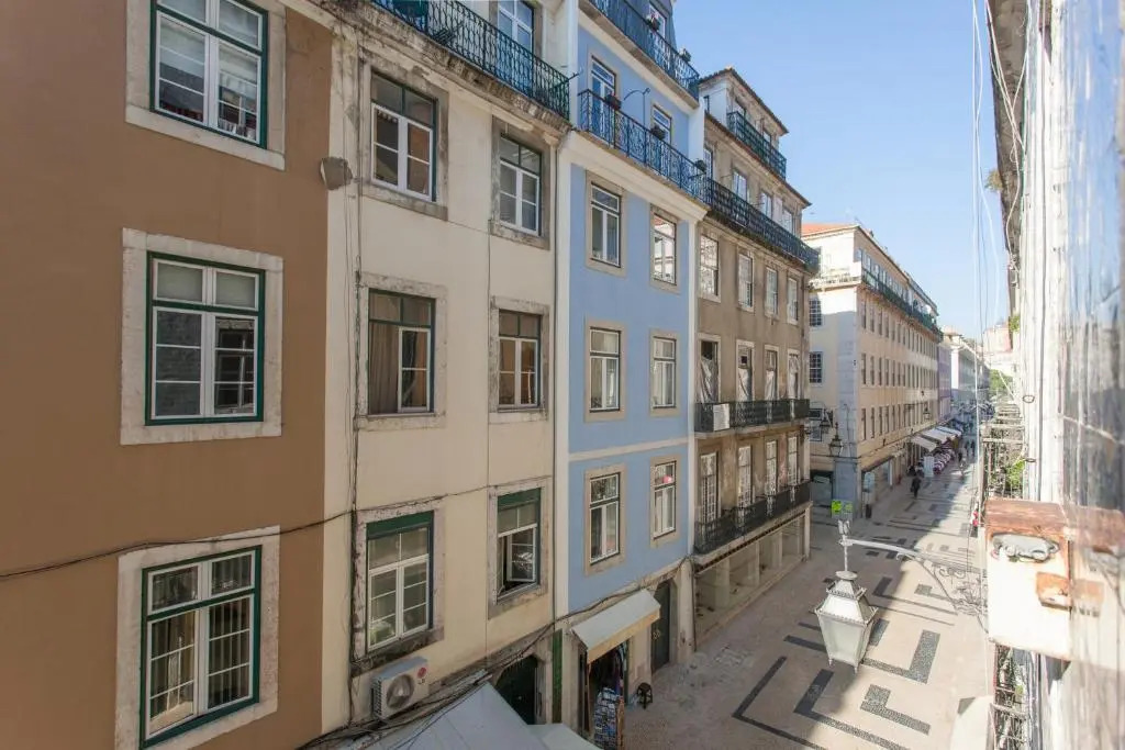 Lisbon Center V