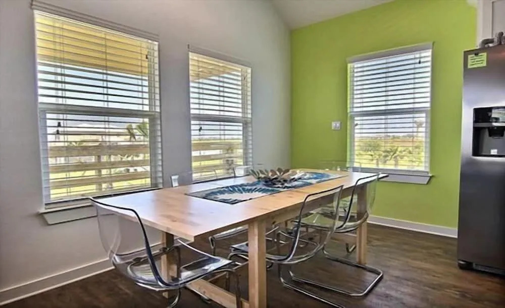 Brito Beach - 3 Br Home