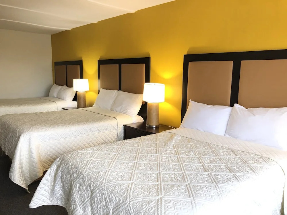 7 Days Inn Niagara Falls