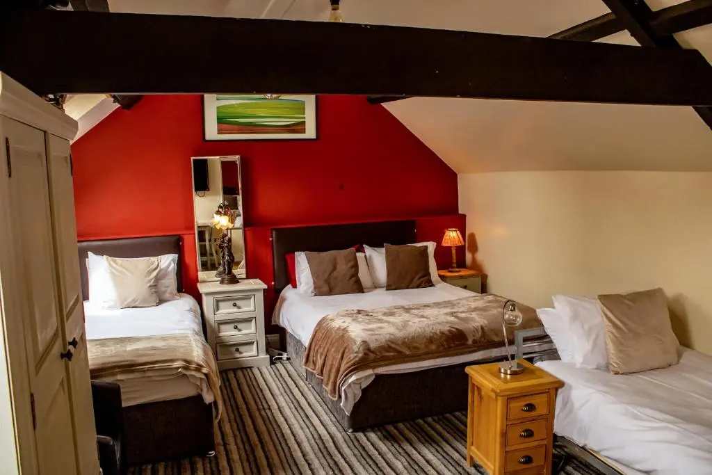 The Dolphin Hotel