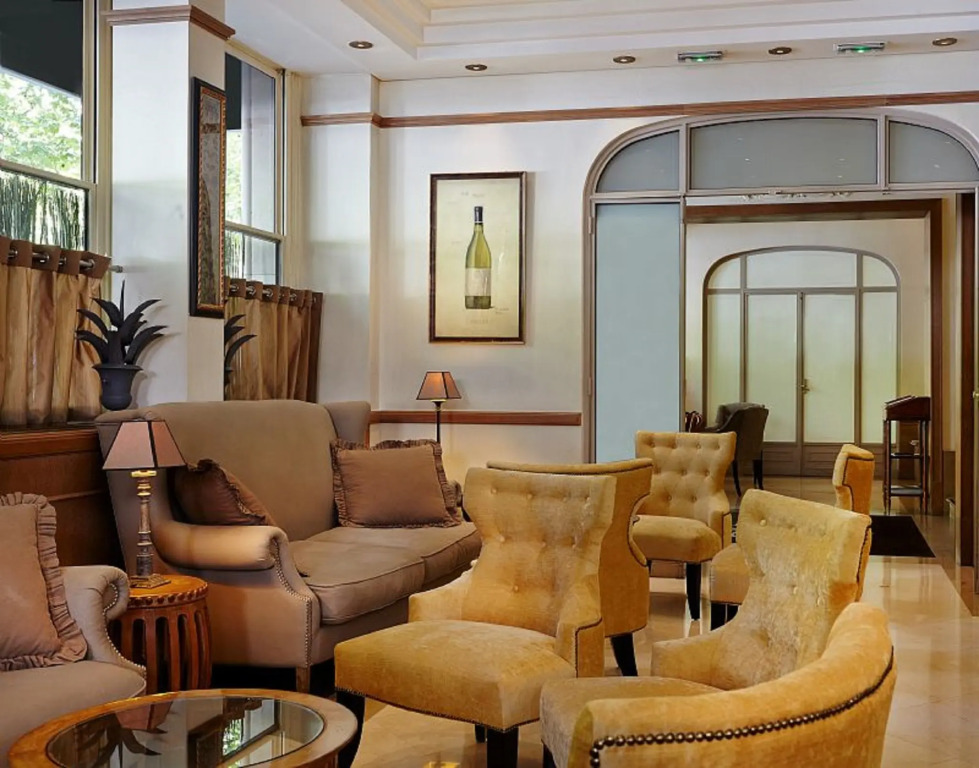 Hôtel Vernet Champs Elysées Paris