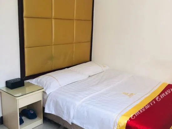 Shenzhen Futian Tiantian Apartment