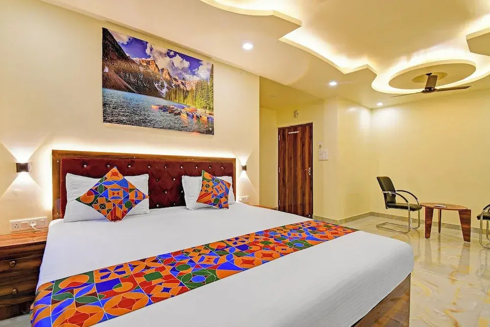 Fabhotel Rj
