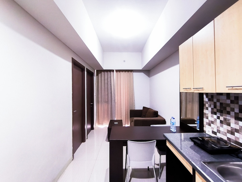 Compact And Warm 2Br At Apartement Skyland City Jatinangor
