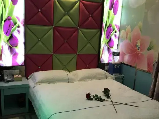 Wanzhi Boutique Theme Hostel