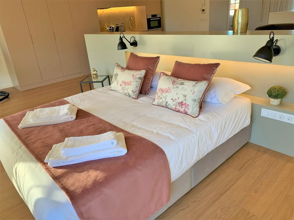 Clérigos Prime Suites by Porto City Hosts