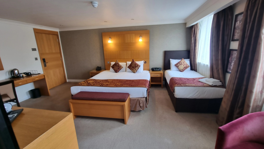 The Park City Grand Plaza Kensington Hotel