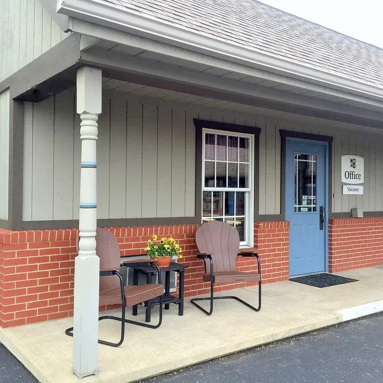 Berlin Village Inn