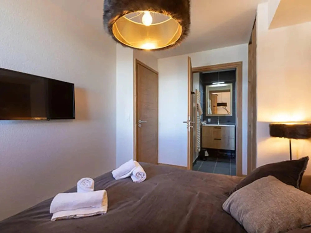Apartment in Les Deux Alpes Near Glacier
