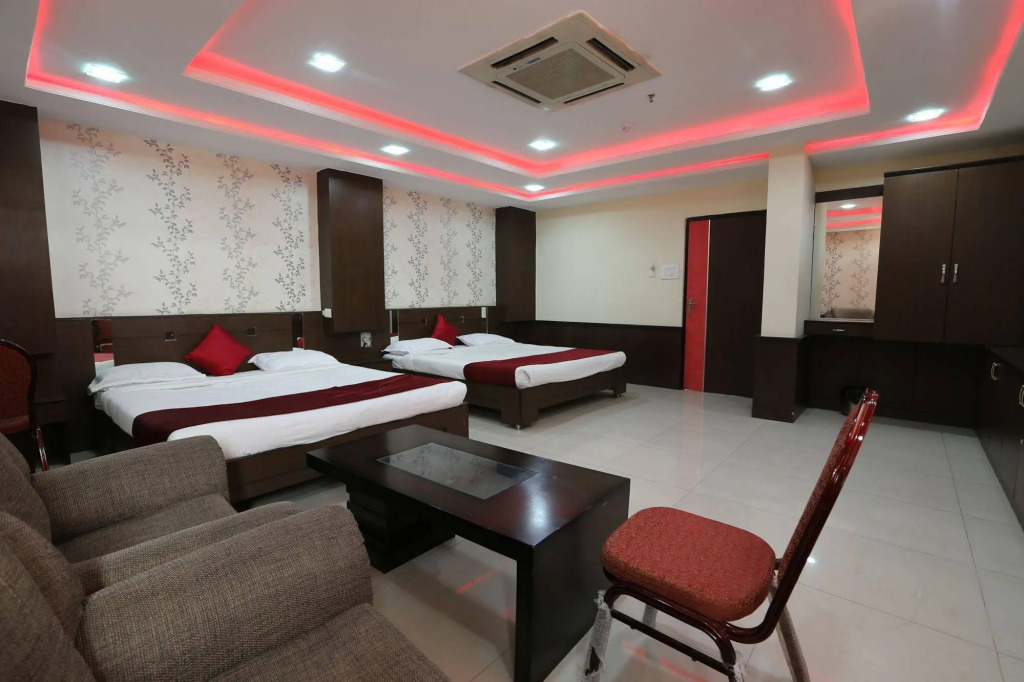Hotel VJR Residency