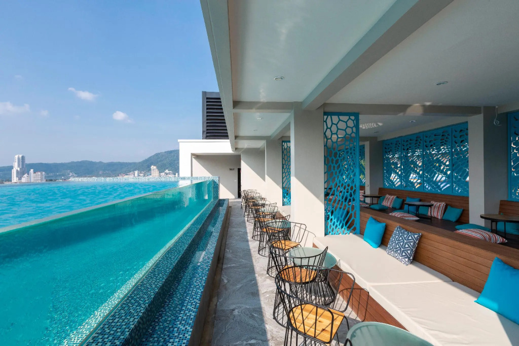 Kana Triple L Hotel Phuket普吉岛卡娜3L酒店
