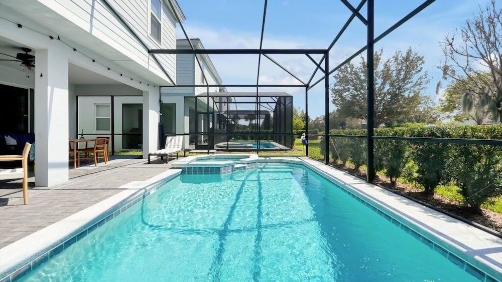 Family-friendly Luxury Home 7br, Private Pool, Resort Amenities Near Disney 7 Bedroom Home