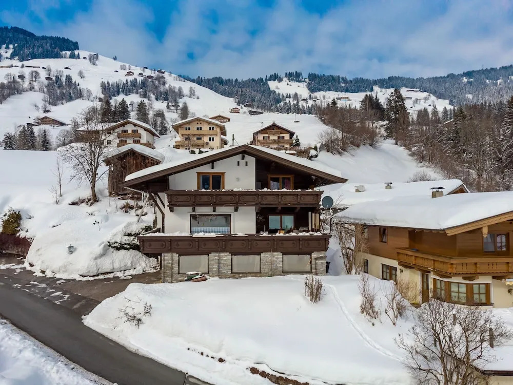 Boutique Apartment in Tyrol With Balcony