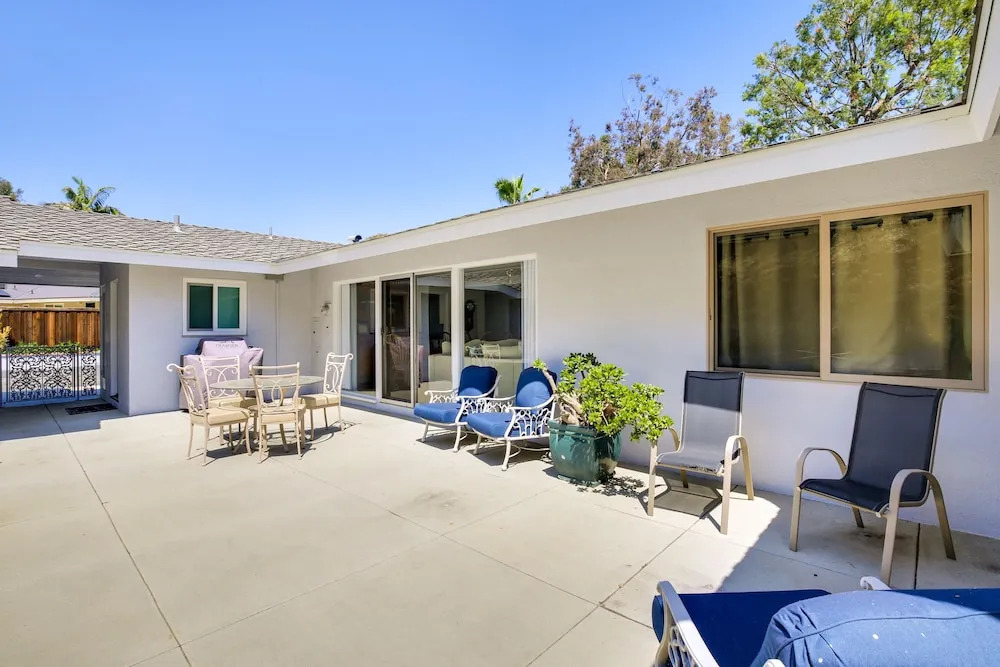 Whittier Vacation Rental: Close to Hiking Trails!
