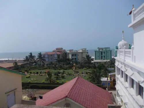 Rishaan Guest House