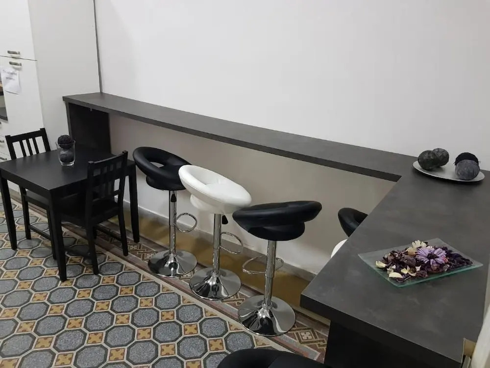 Cavour Rooms