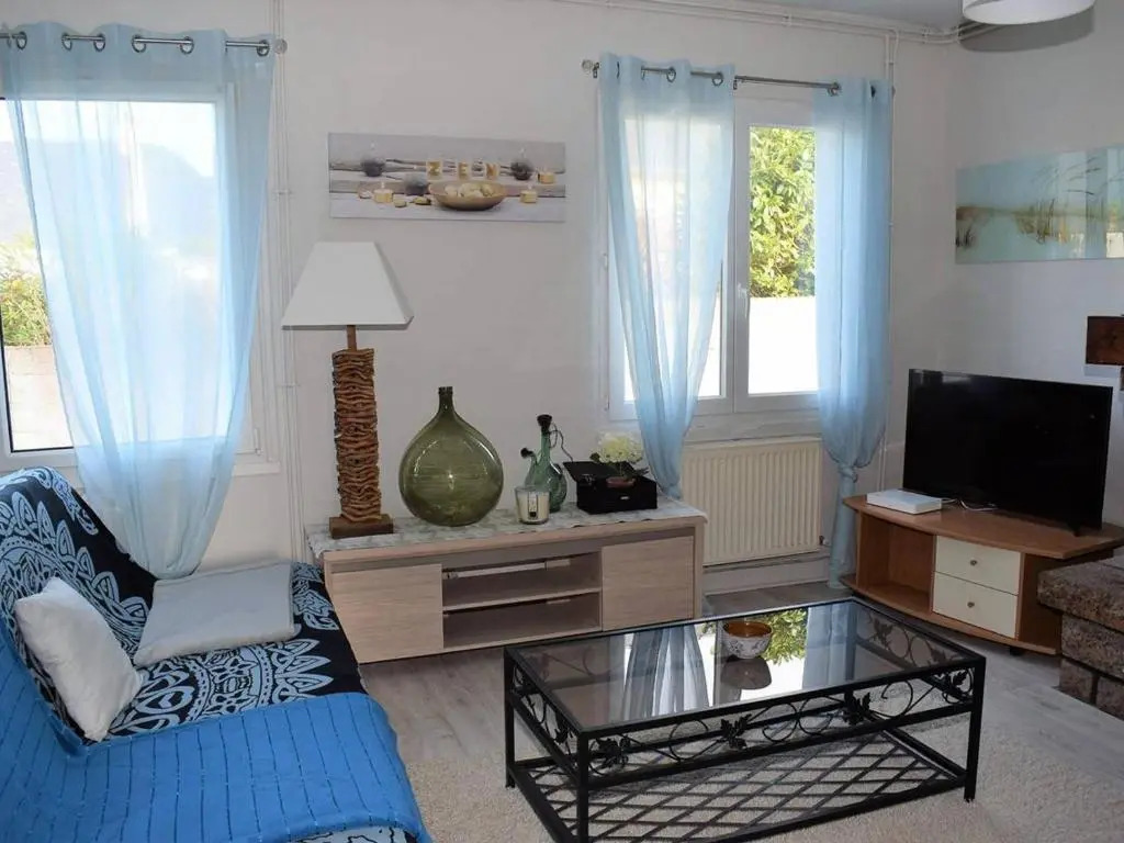 Maison à Perros-Guirec avec jardin, cour, cheminée, WIFI et proche du port de Ploumanach - FR-1-368-62