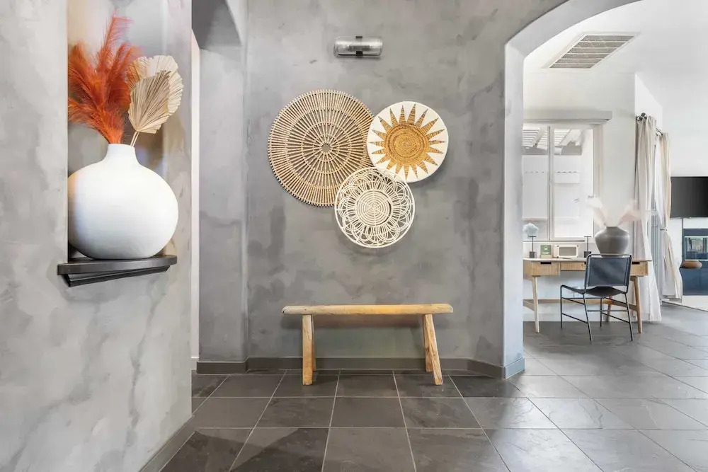 Designer Desert Oasis w/ Pool, Hot Tub, Outdoor Lounge The Riley by Avantstay