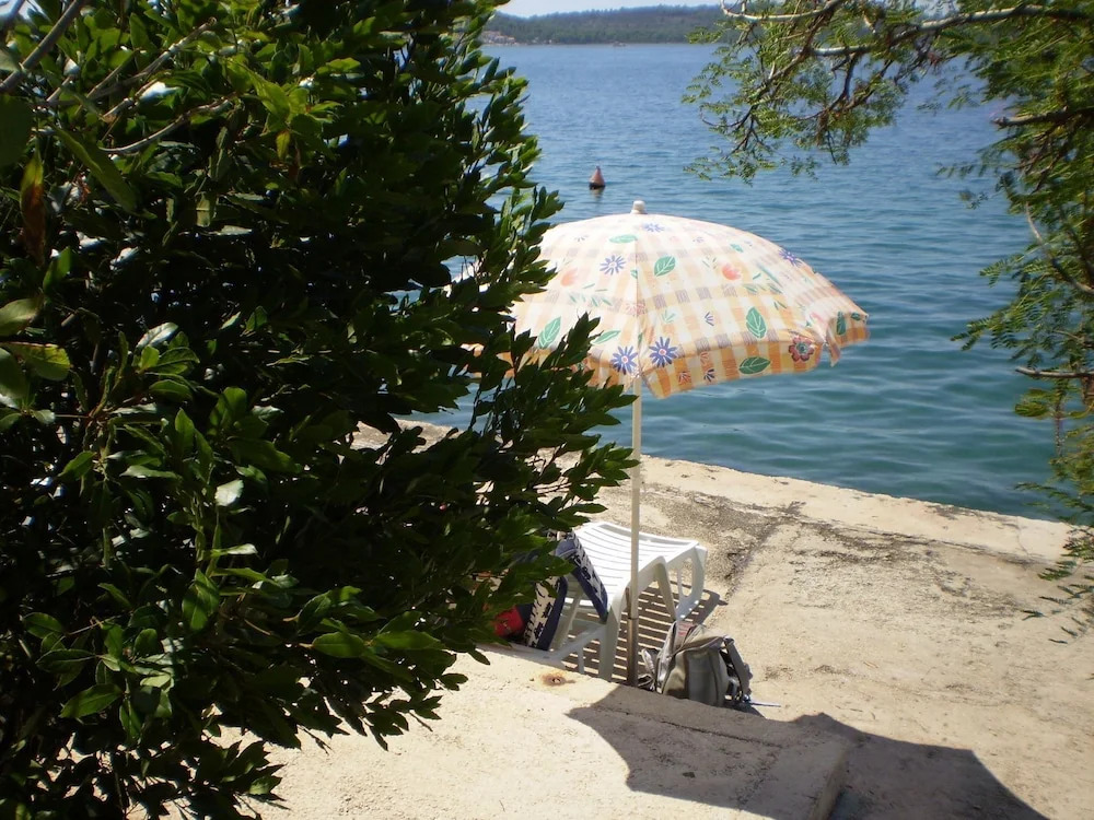 Mihaela - sea View - A1