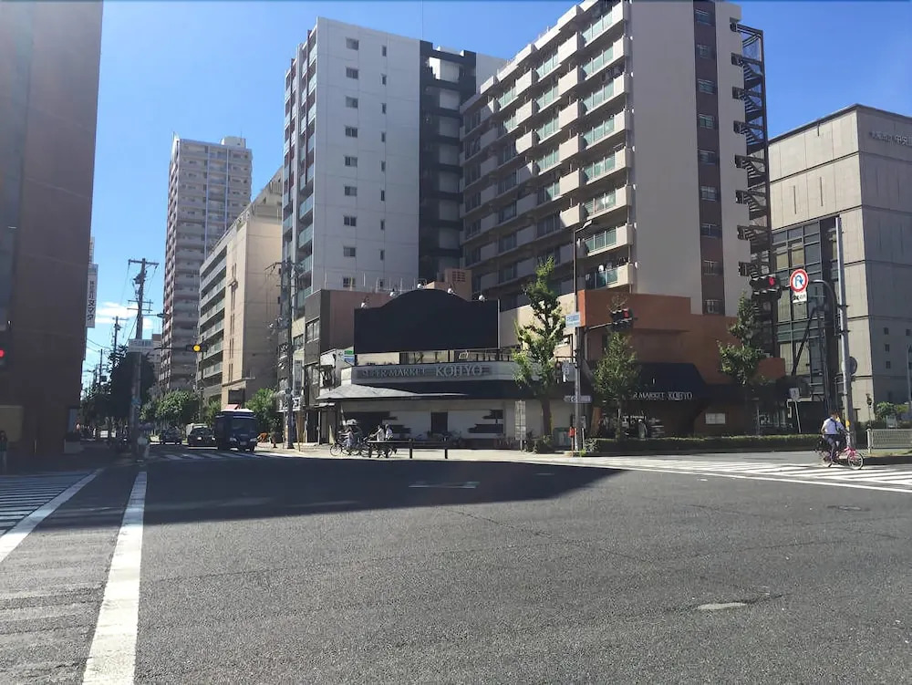 Shinsaibashi Nishinagahori Apartment
