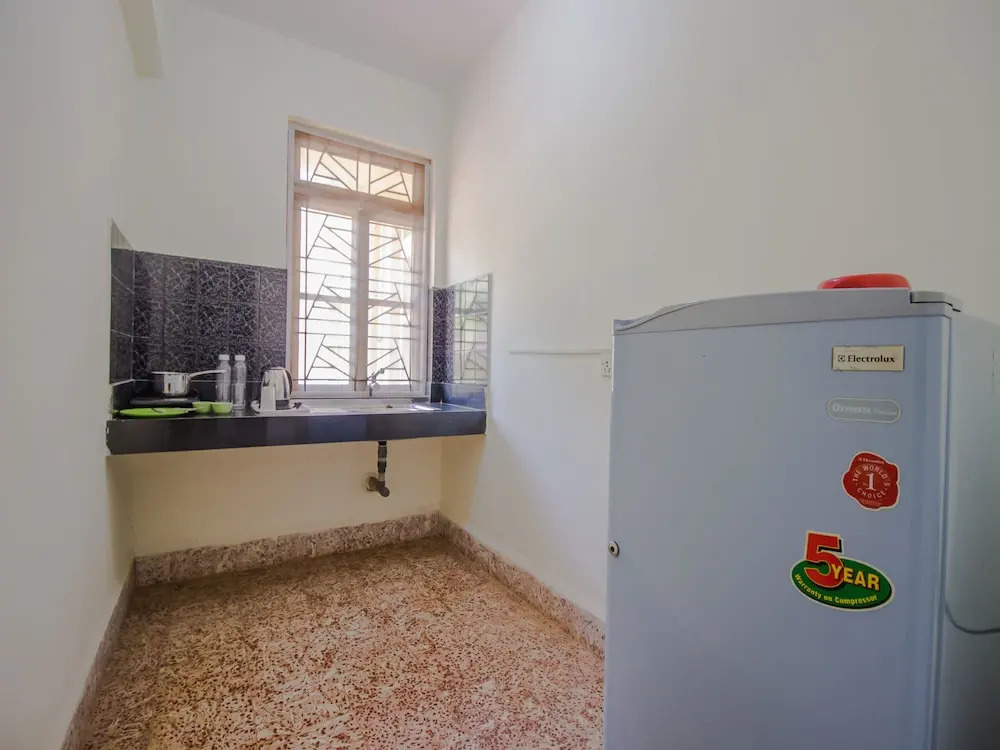 OYO 13824 Home Elegant Studio Calangute