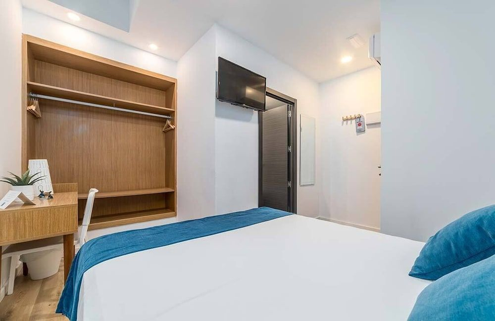Nanit Valencia Hostel