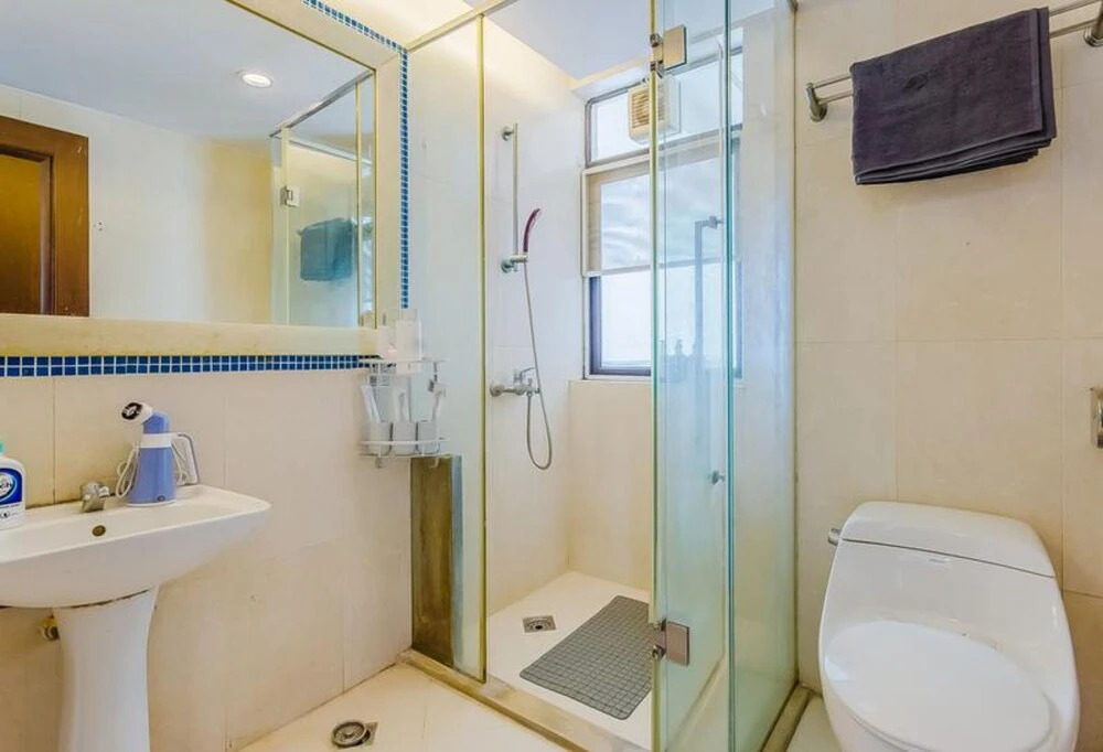 Locals Boutique Apartment Huafa Plaza 16
