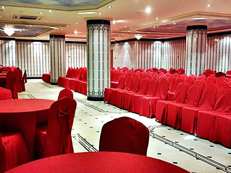Safari Hotel