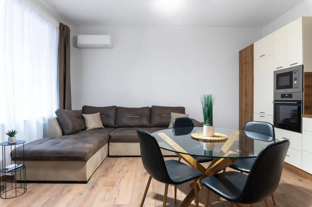 - La Luna - High-end 2BD Flat in the TOP centre
