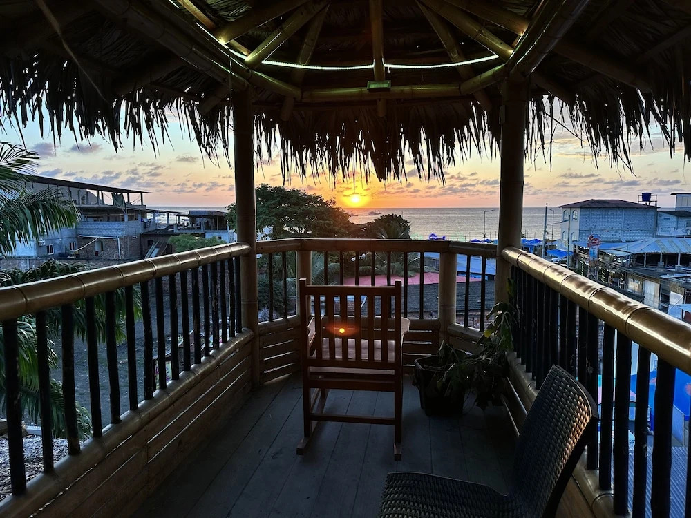 MANTEÑA BOUTIQUE HOTEL