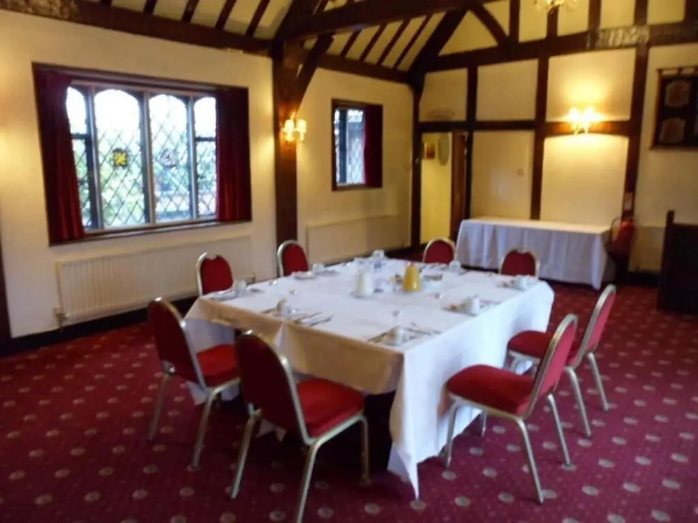 Roebuck Inn