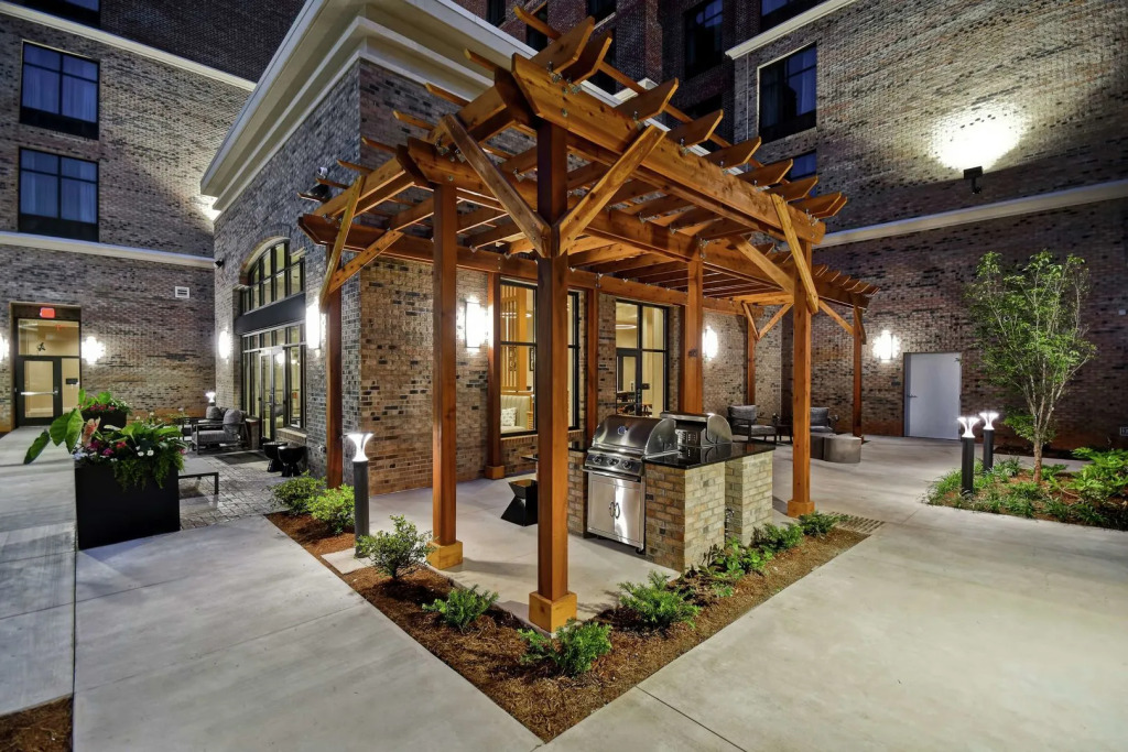 Homewood Suites By Hilton Greenville Downtown