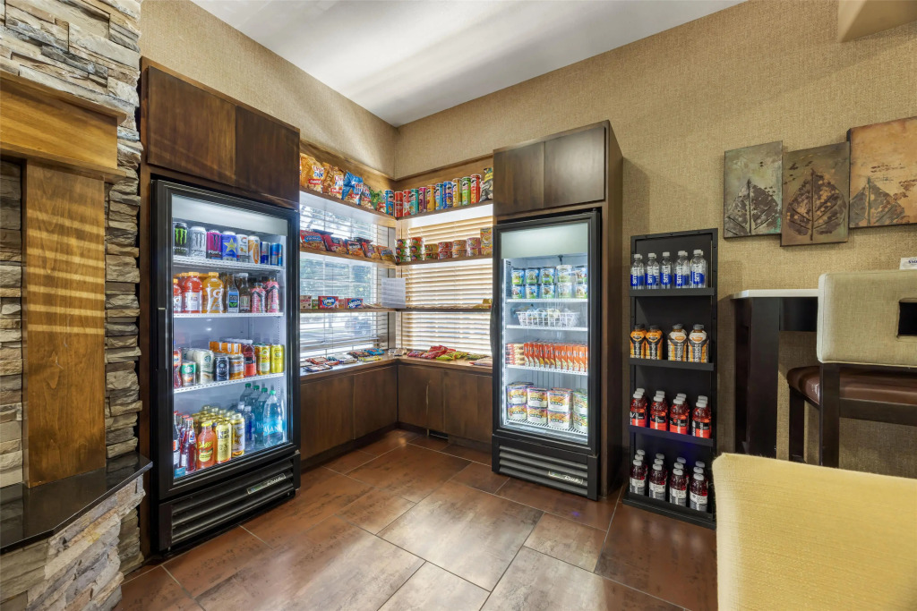 Best Western Plus Prairie Inn
