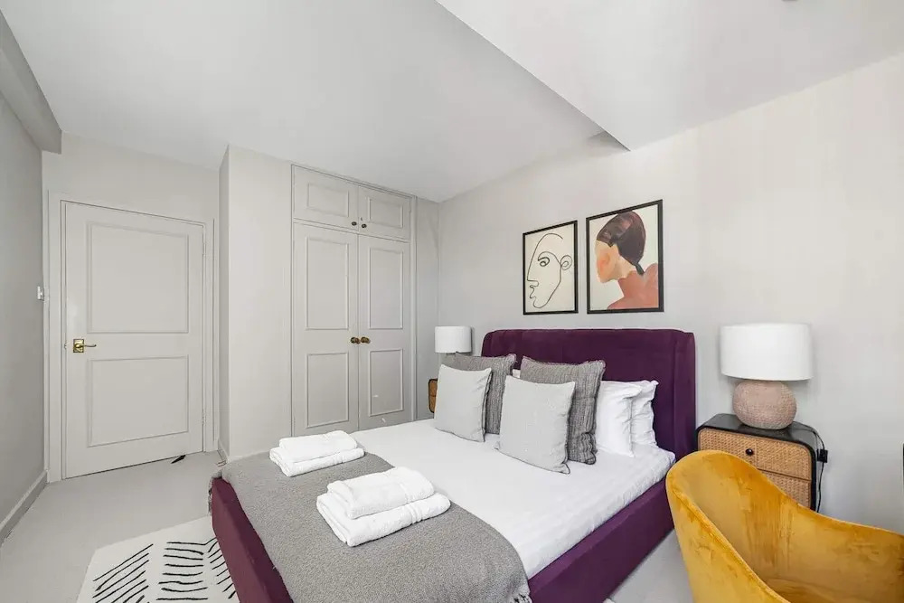 Chic Flat With Stunning City Views