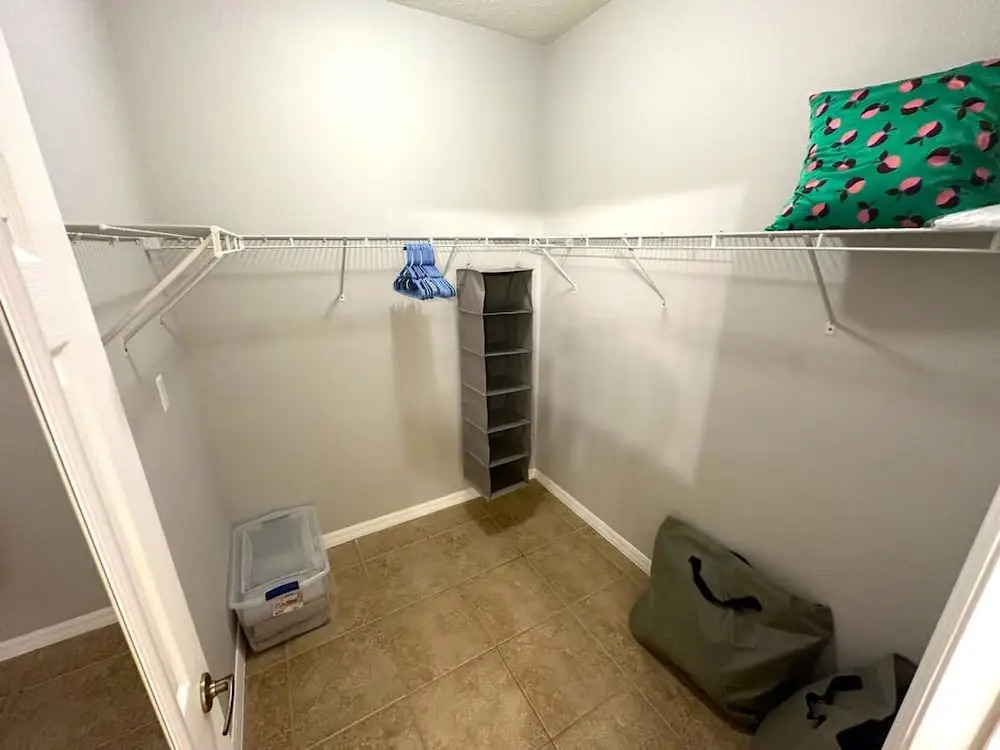 Very Near Disney 3 Bd Condo Walmart 1 min Away