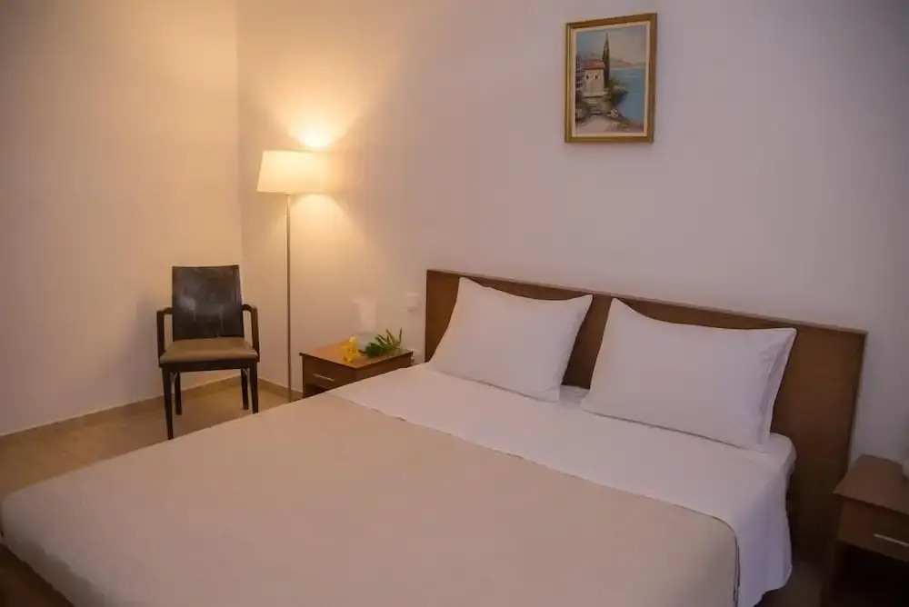 Star Paradise Hotel