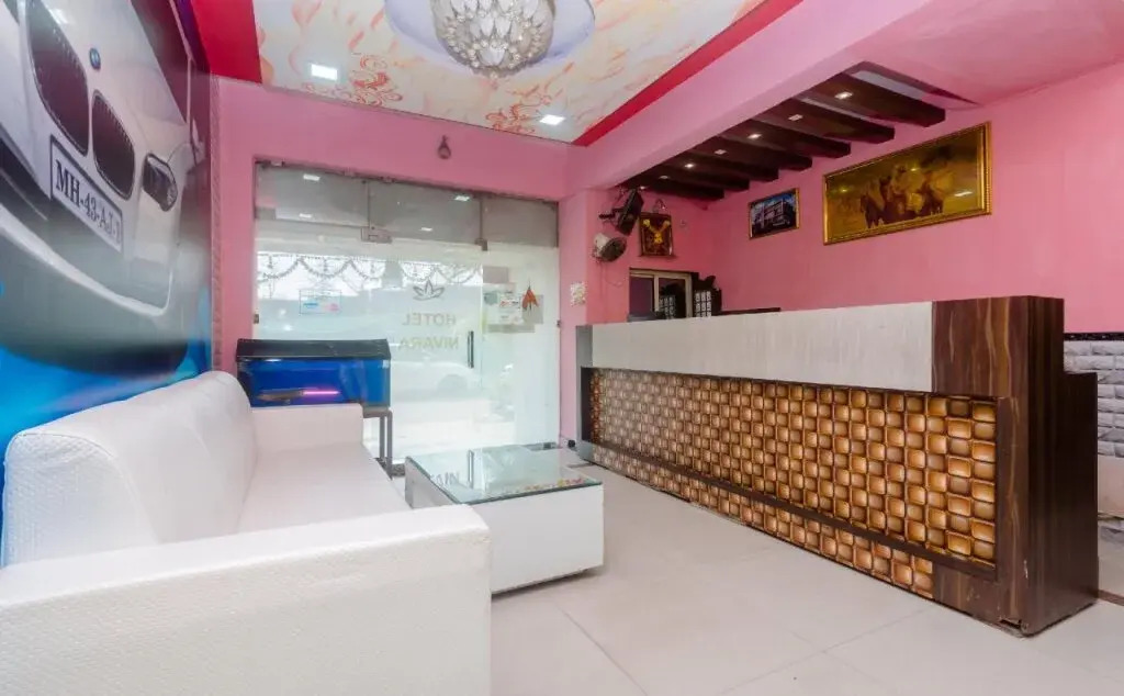 Hotel Nivara By OYO Rooms