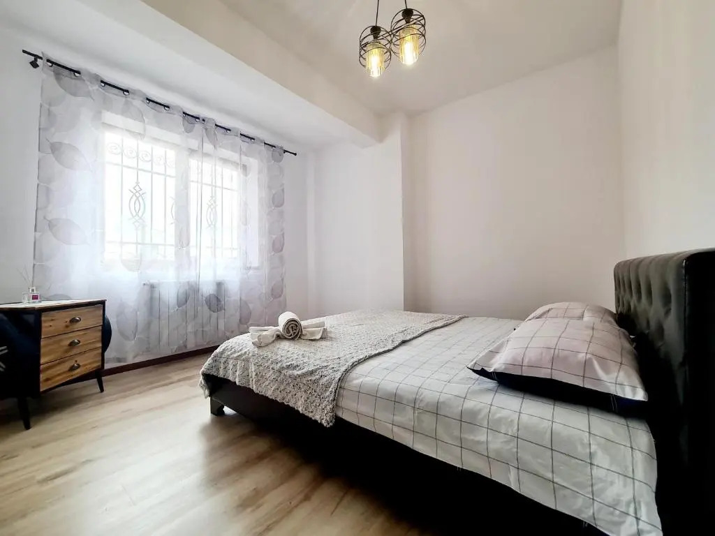 R.O.S.E. Apartment