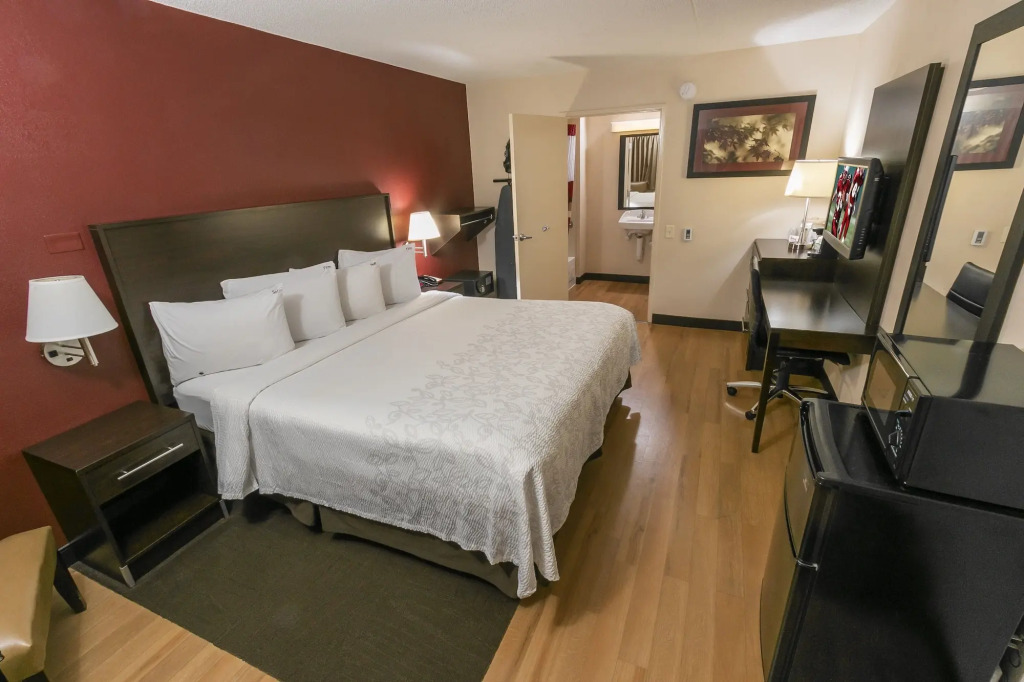 Red Roof Inn PLUS Washington DC - Oxon Hill