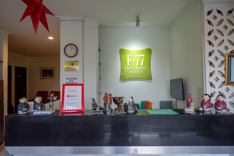 RedDoorz Plus near Malioboro Area