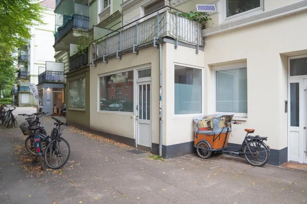 Spacious 3 Bedroom Apartment