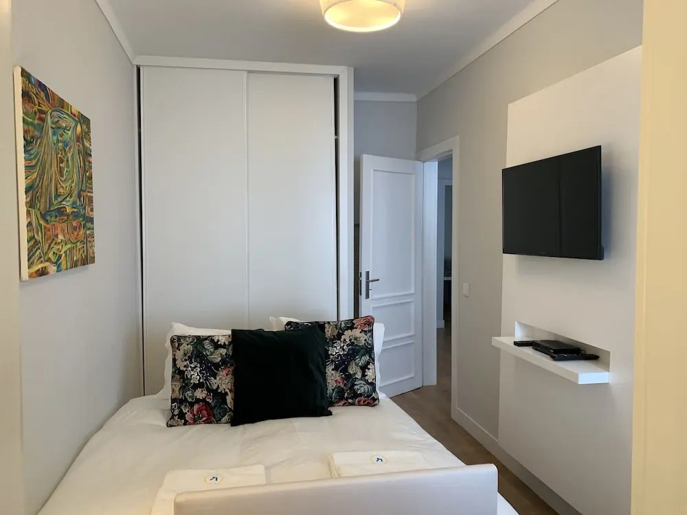 Exquisite apartment in Monte Estoril