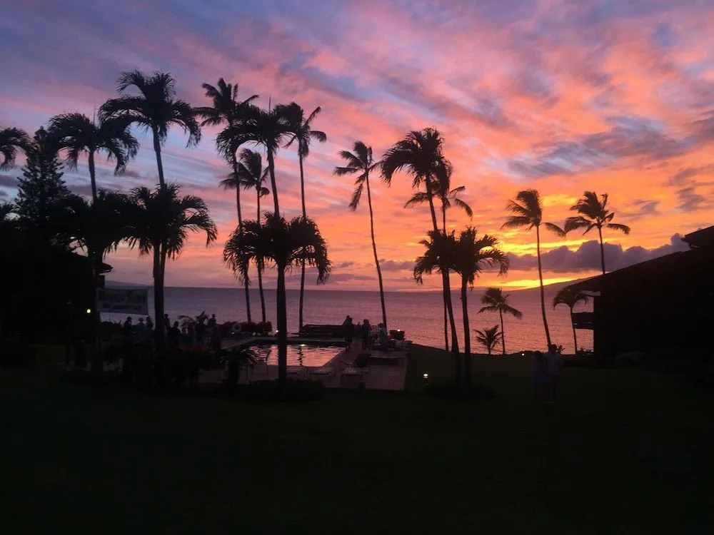 Lower Honoapiilani Condo #208 2 Bedrooms 2 Bathrooms Condo