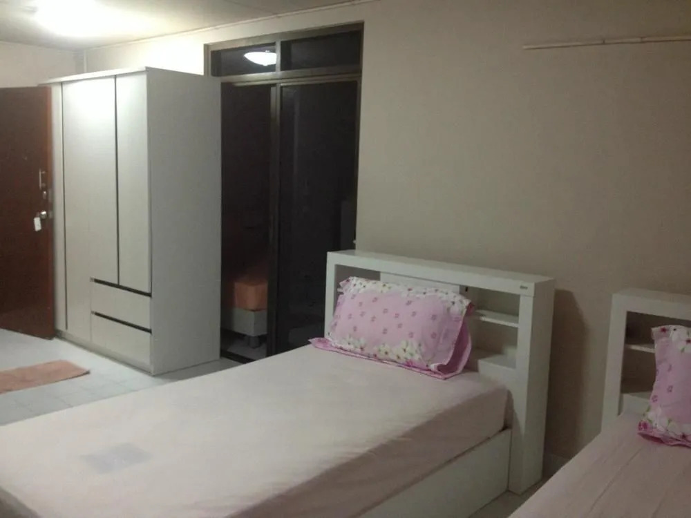 258 Room Place
