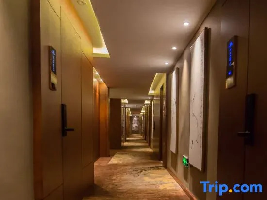 Yijiangdong Boutique Hotel.